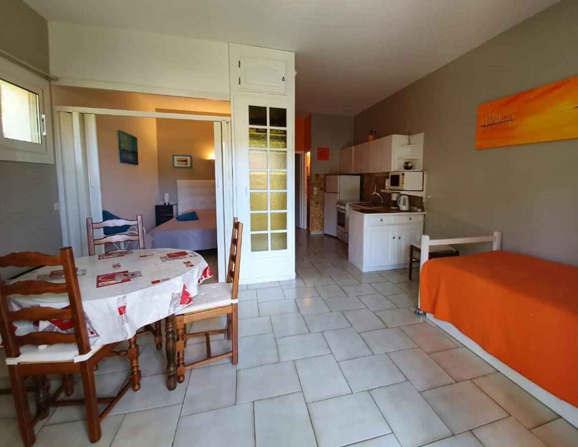 Appartements Dans Villa En Rez De Jardin Hyères Exteriér fotografie
